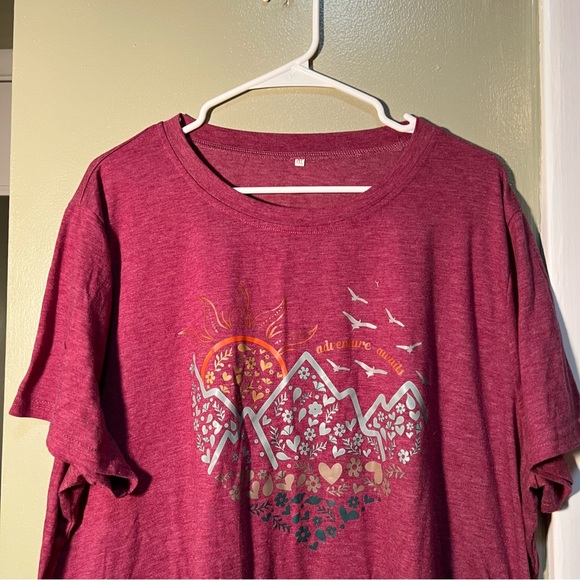 Burgundy T-Shirt Adventure Awaits Mountain Graphic 4XL - Picture 2 of 9